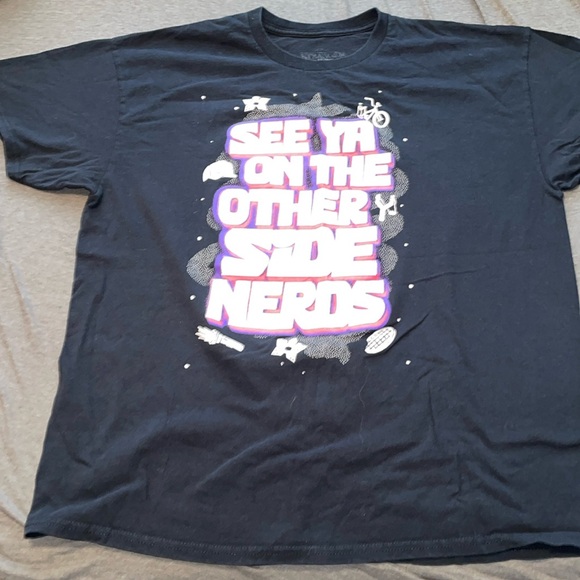 Men’s XL Stranger Things black t-shirt - Picture 1 of 5
